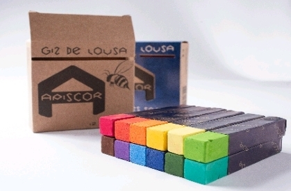 Estuche de 12 tizas Apiscor de colores surtidos